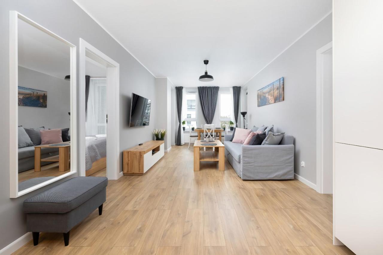 Apartamenty Platany Z Parkingiem By Noclegi Renters Kołobrzeg Eksteriør billede