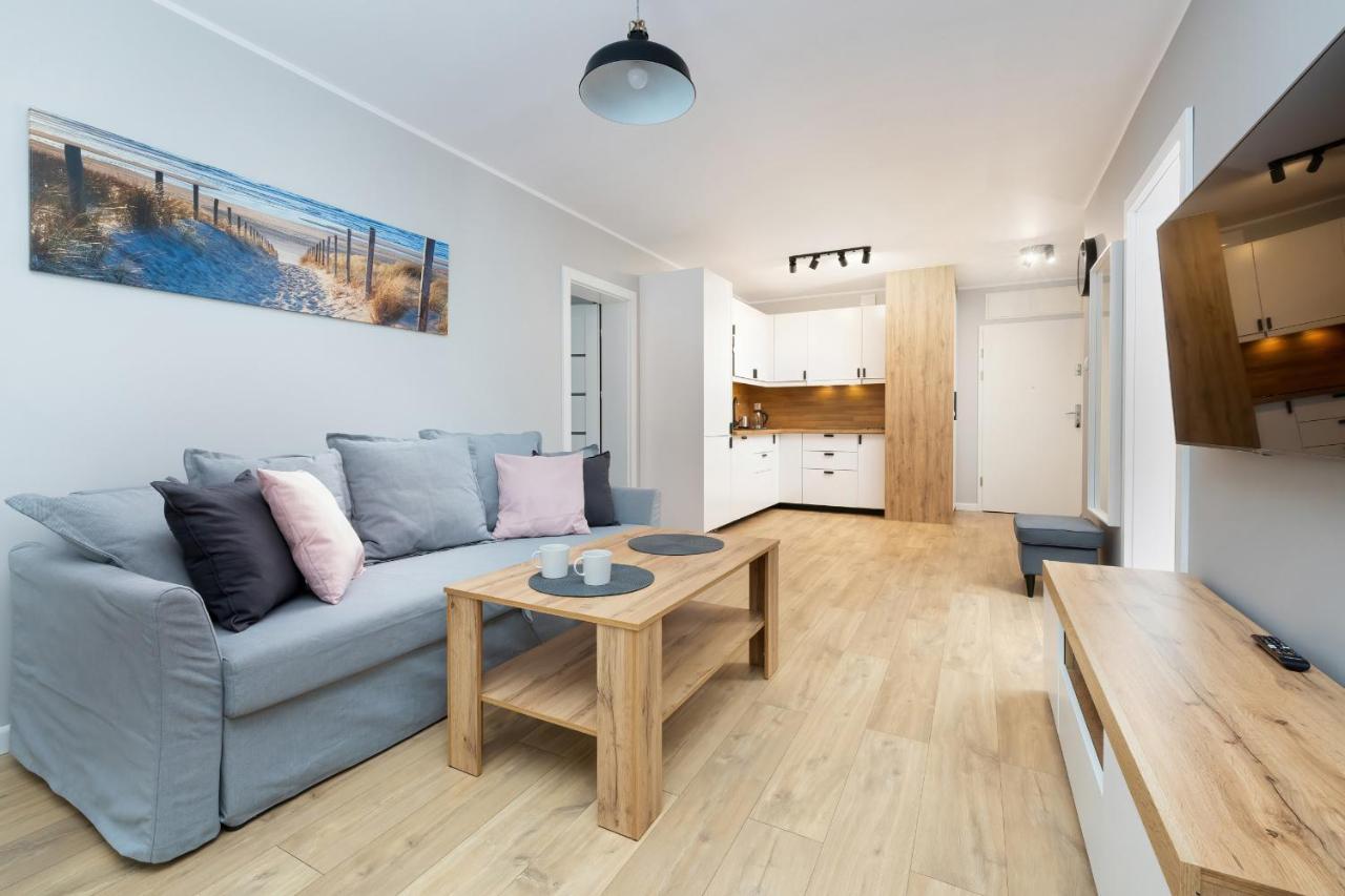 Apartamenty Platany Z Parkingiem By Noclegi Renters Kołobrzeg Eksteriør billede