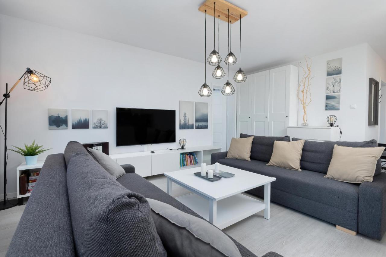 Apartamenty Platany Z Parkingiem By Noclegi Renters Kołobrzeg Eksteriør billede